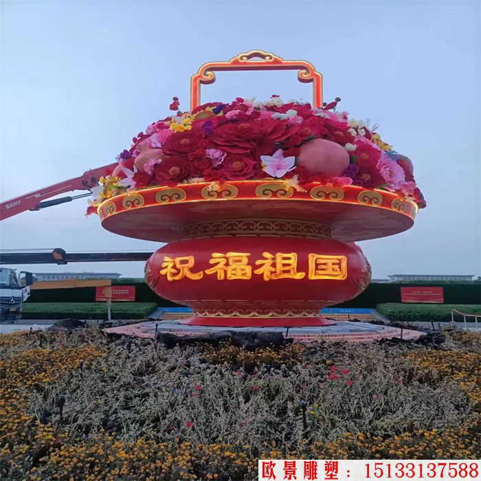 玻璃钢大型花篮雕塑 广场花篮雕塑价格 仿天安门花篮景观 (10)