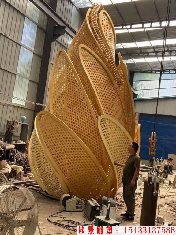 不锈钢冲孔景观雕塑 镂空不锈钢雕塑